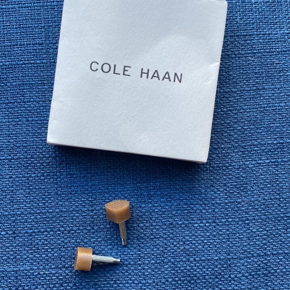 Nude Patent Cole Haan Pumps - Picture 4 of 4